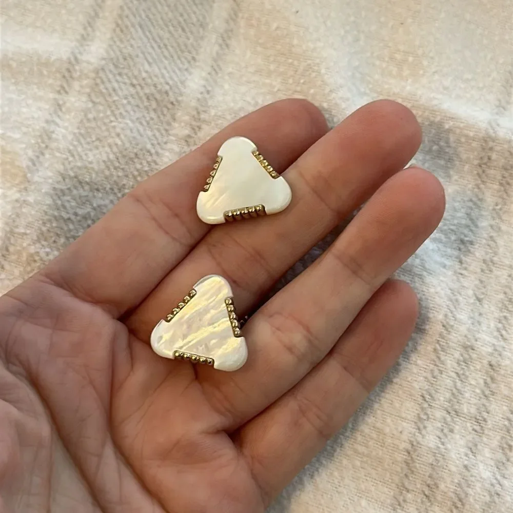 Vintage Opal and gold tone Cufflinks